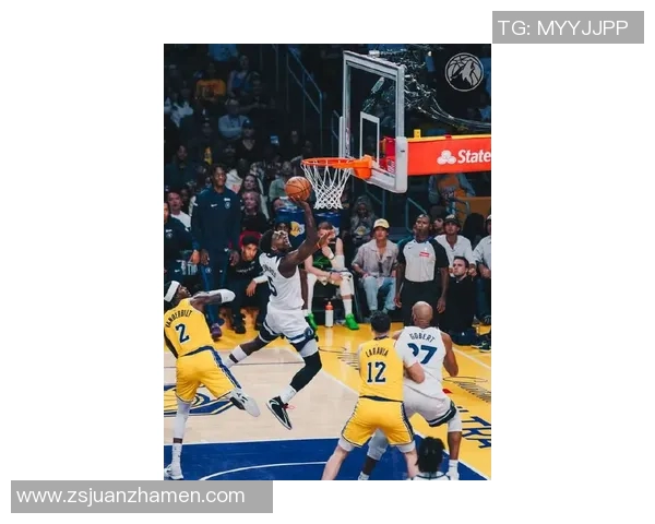 开季连砍40+10+5，历史首人！东契奇49分11板8助，里夫斯25+7+11