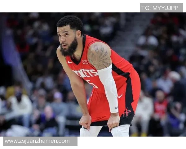 火箭官推晒球员登机照：KD小帽一戴气质尽显 谢泼德格林老小同框