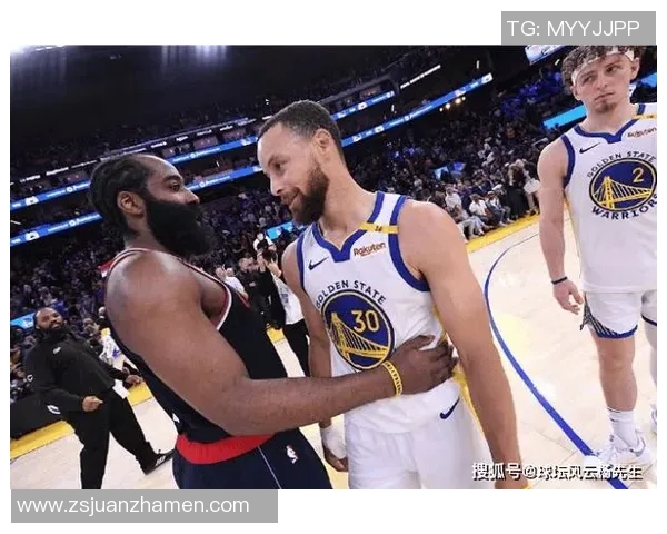 库里28+4引6人上双 勇士三分雨射落太阳止连败 布克空砍38分难救主 库里28+4引6人上双 勇士三分雨射落太阳止连败 布克空砍38分难救主