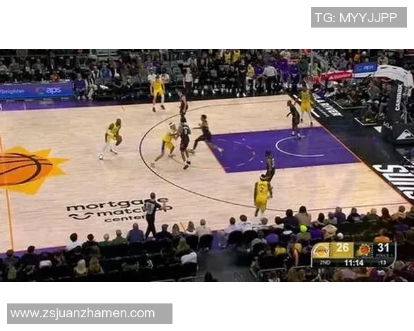 太阳过去15场11胜，战绩追平湖人！布克24分4板4助，狄龙27分5板