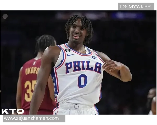 手感不理想！马克西半场9中2仅得4分 三分3中0&另有1助1断1帽